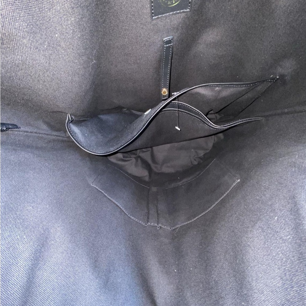 WANT Les Essentiels Cambria XL Genuine Leather Bucket Bag Navy & Black, NWOT - Picture 7 of 14